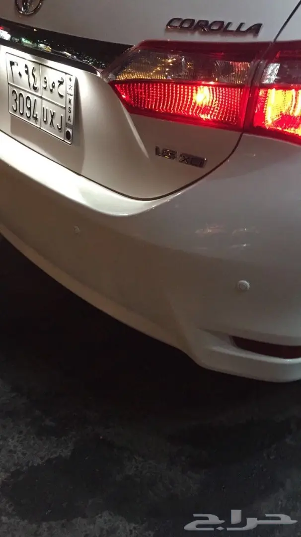 للبيع كورولا 2015 نظيفة جدا (image 16)
