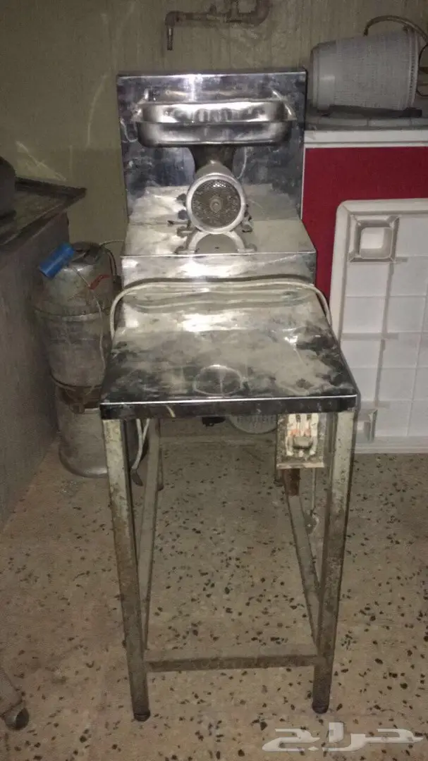 ثلاجات وغازات واله شاورما للبيع  (image 26)