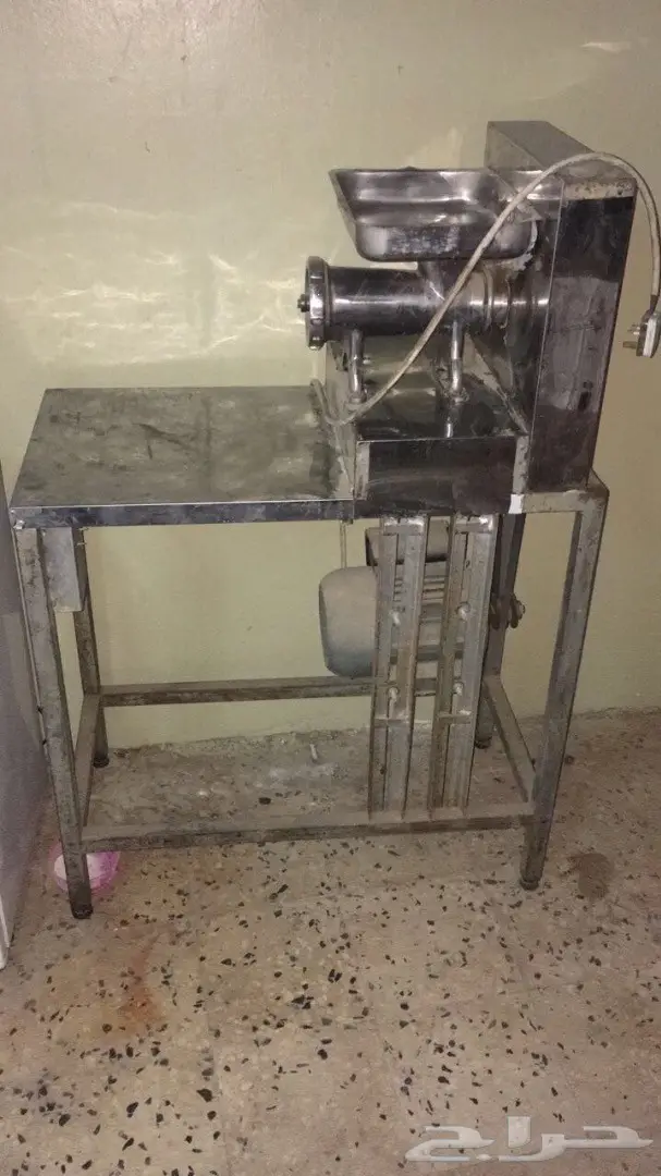 ثلاجات وغازات واله شاورما للبيع  (image 51)