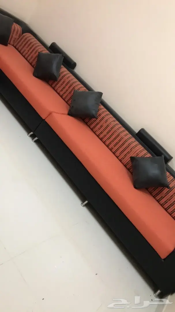 طقمين كنب للبيع لاعلى سوم (image 1)