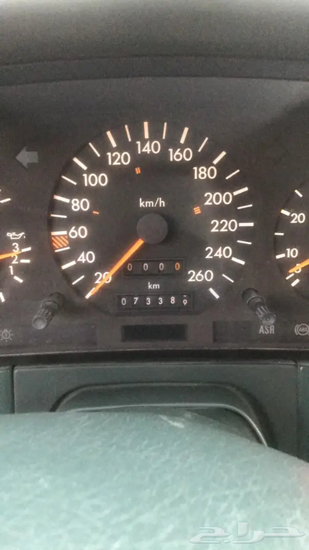 مرسيدس E 320 موديل 1992 نظيف  (image 8)