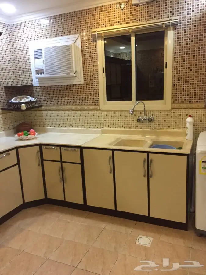 مطبخ للبيع مستعجل (image 1)