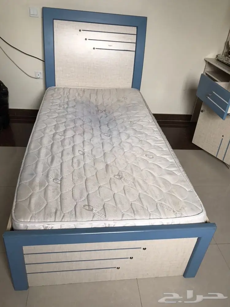 غرف نوم  مستعملة