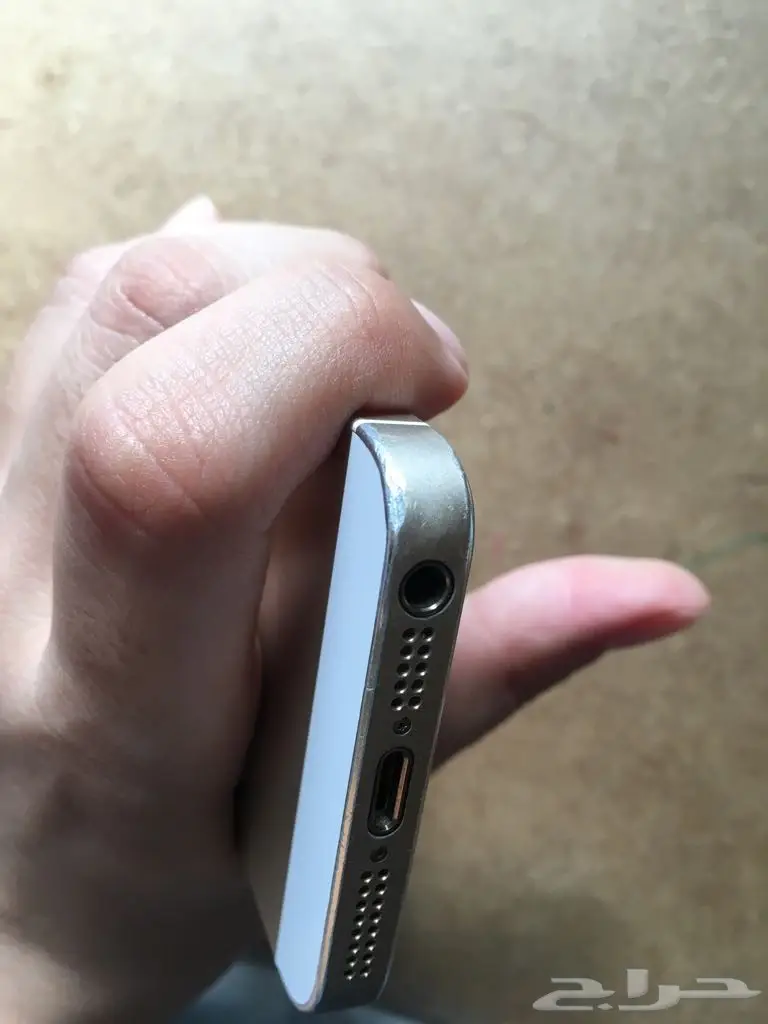 ايفون 5s 16GB - بحالة ممتازة! (image 4)