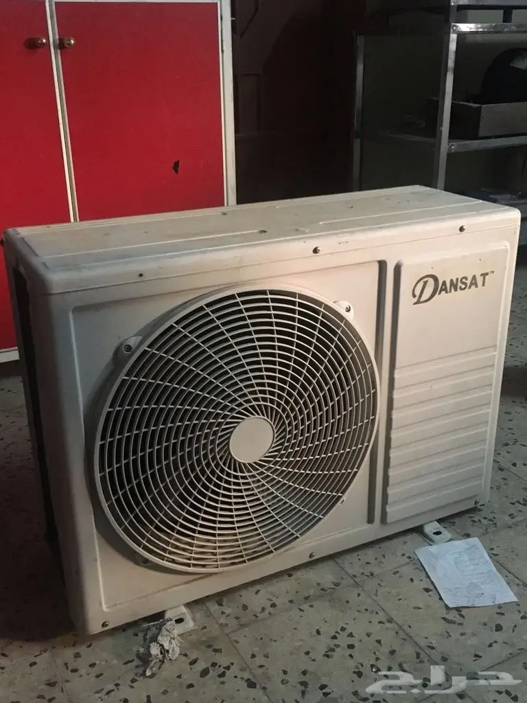 ثلاجات وغازات واله شاورما للبيع  (image 7)