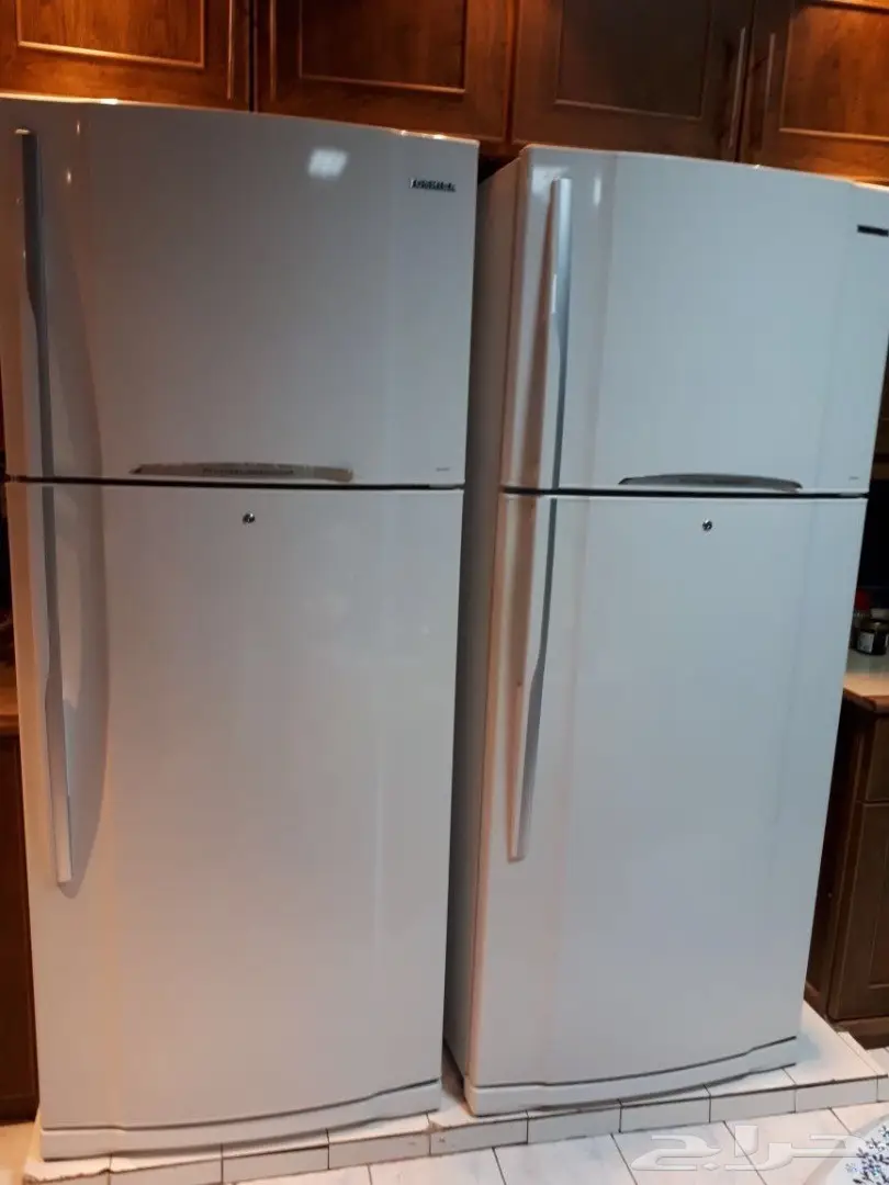 اثاث واجهزه كهربائيه للبيع