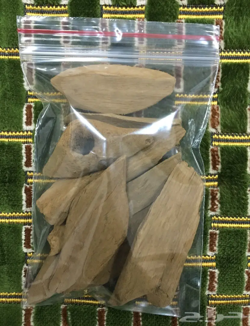 مزاد رقم (4) أوقية عود طبيعي ماروكي ارياني  (image 2)