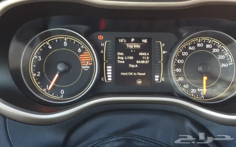 جيب شيروكي 2016 ماشي 4 آلاف  (image 27)