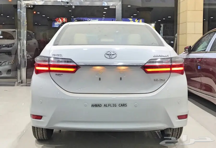 تويوتا كورلا 2018 - حالة ممتازة مع حساسات بريمي! (image 3)