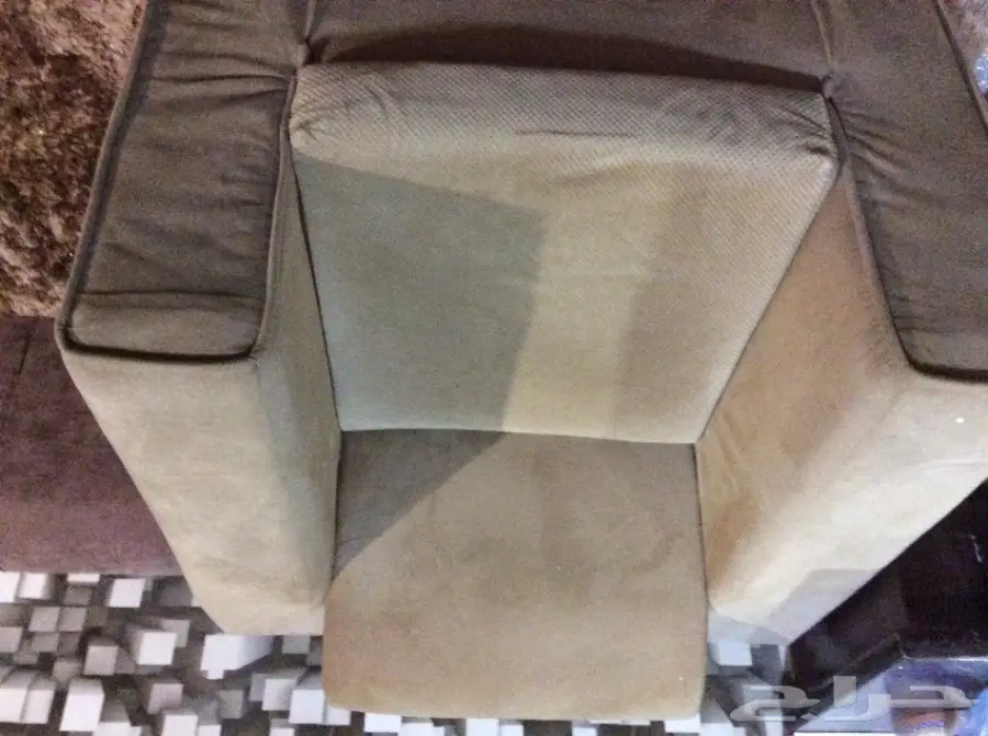 عندي كنبات عدد اثنين ومراكي عدد 3 وجلسات  ظهر (image 1)