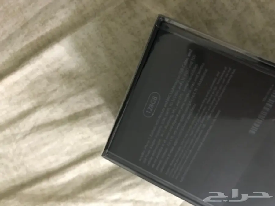   ايفون 7 اسود لماع للبيع  جديد مانفك (image 2)