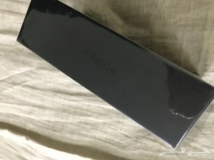   ايفون 7 اسود لماع للبيع  جديد مانفك (image 3)