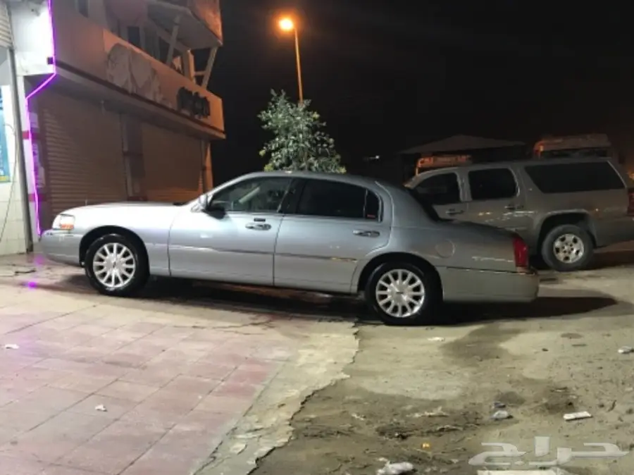 تاون كااار 2006 