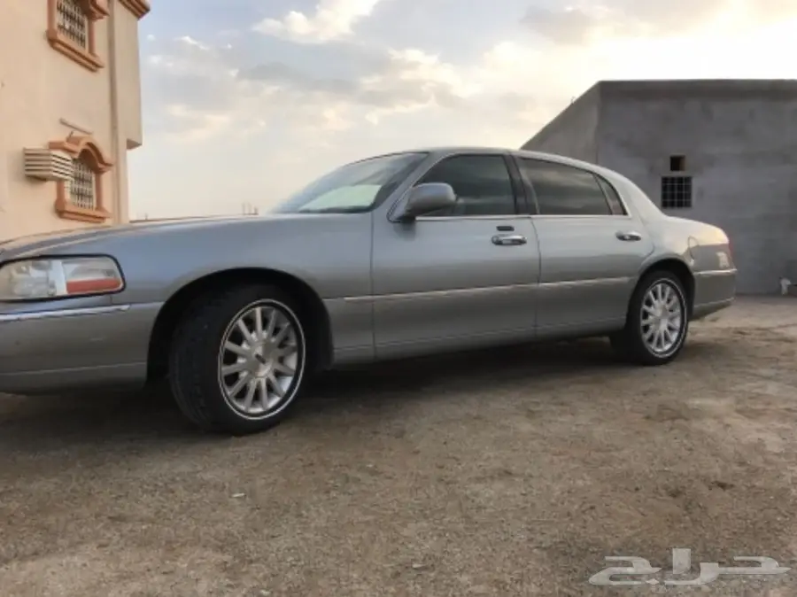 تاون كااار 2006  (image 1)