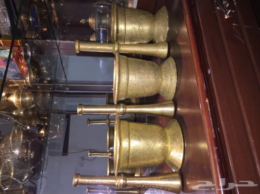 نجر قديم منقوش مزاد (image 1)