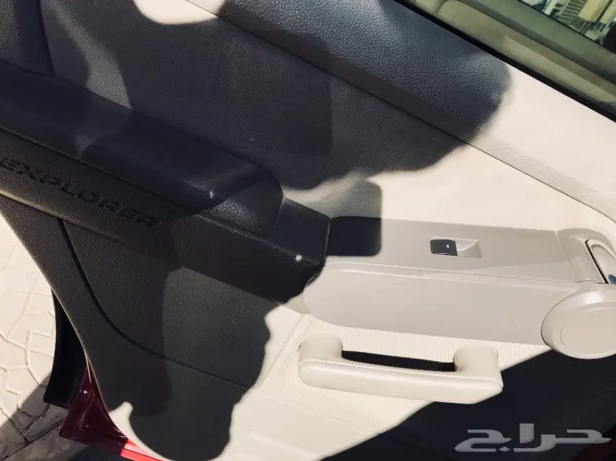 للبيع فورد اكسبلورر 2006 بدون دبل على الشرط (image 8)