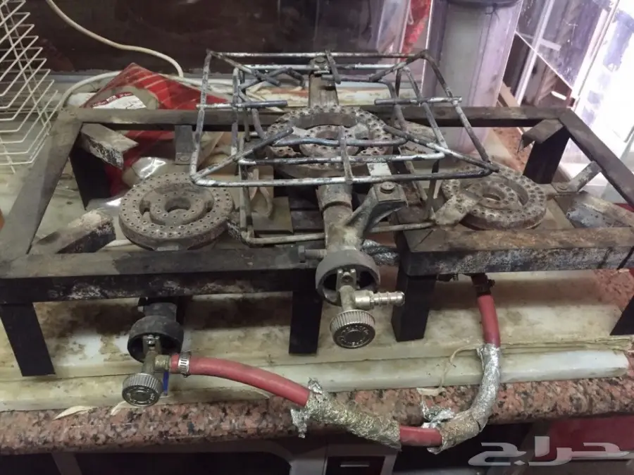 ثلاجات وغازات واله شاورما للبيع  (image 45)