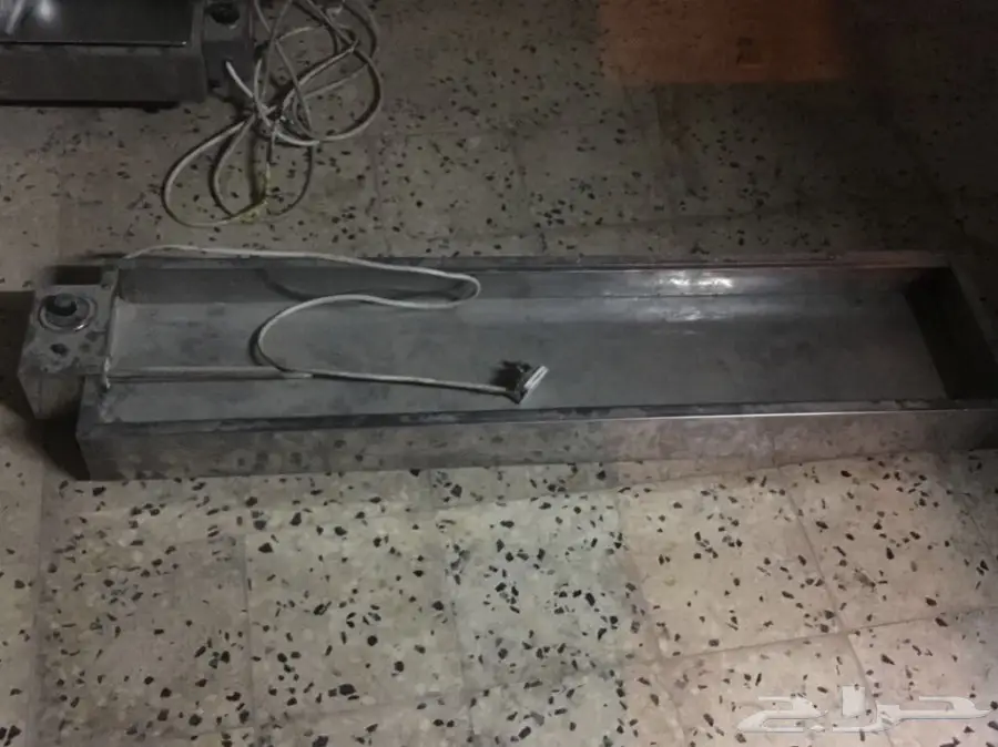 ثلاجات وغازات واله شاورما للبيع  (image 52)