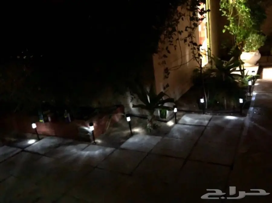 انارة لد للحدائق والعزب على الطاقة الشمية  (image 3)