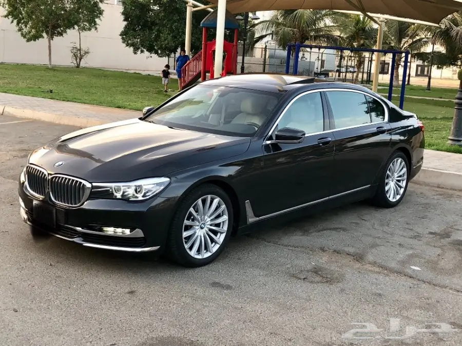 بي ام دبيلو 730 BMW موديل 2016 (image 1)