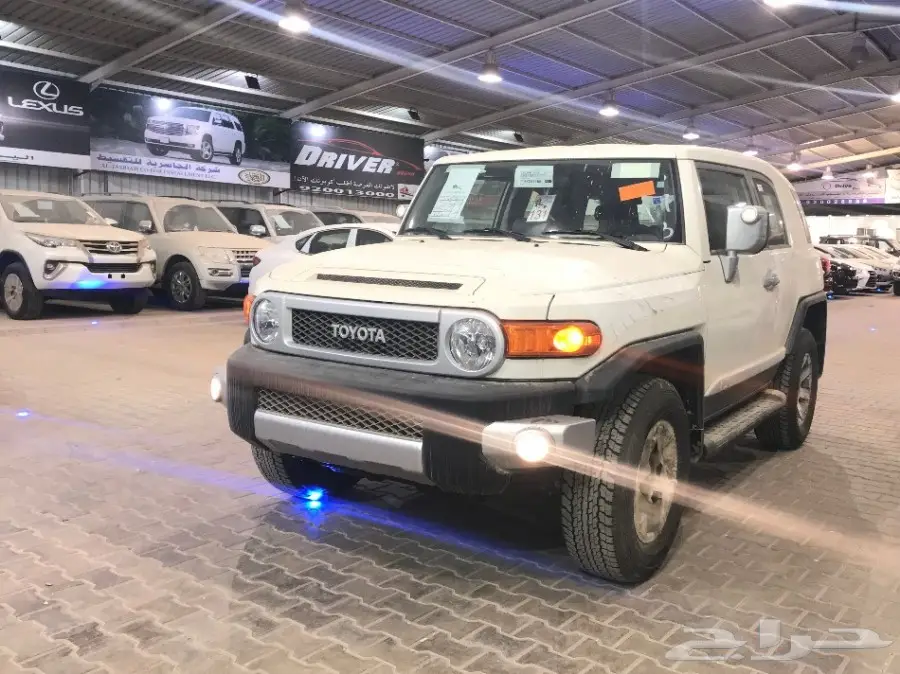  تويوتا اف جي 2017 سعودي 1رقم  نقدوتقسيط (image 2)