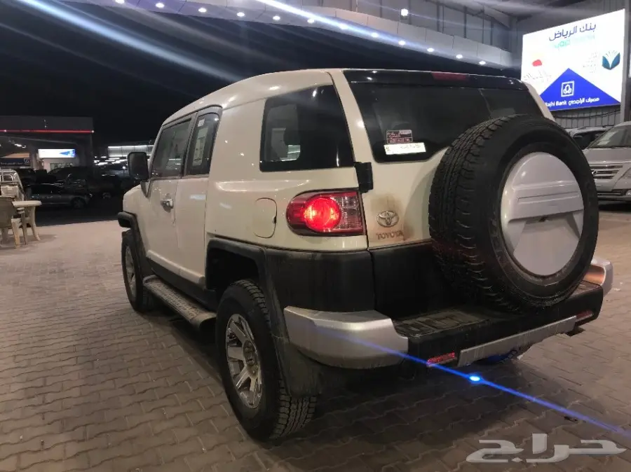  تويوتا اف جي 2017 سعودي 1رقم  نقدوتقسيط (image 7)