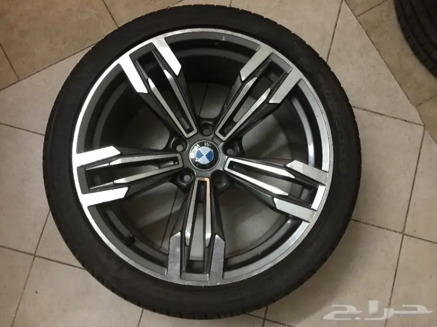 جنوط BMW M6 أصلية مع كفرات - فرصة لا تُفوّت! (image 2)