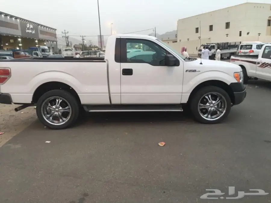 فورد F150 - 2012 - مستعمل - 8 سرندل (image 3)