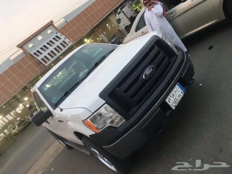 فورد F150 - 2012 - مستعمل - 8 سرندل (image 4)