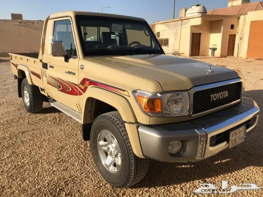 للبيع شاص رفارف 2015 شبه اصفار (image 4)