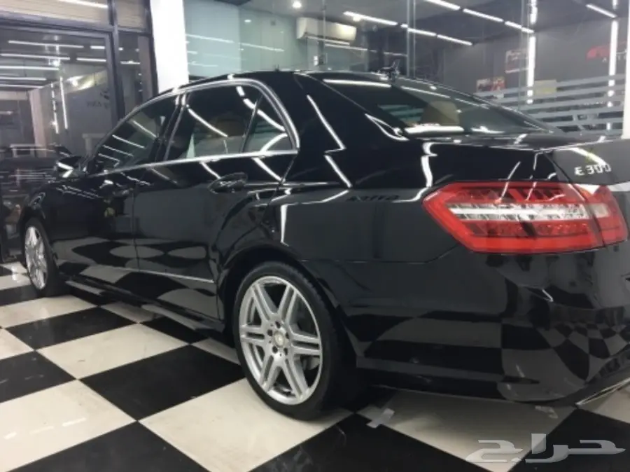 للبيع مرسيدس E300 وآرد قرقآش  (image 4)