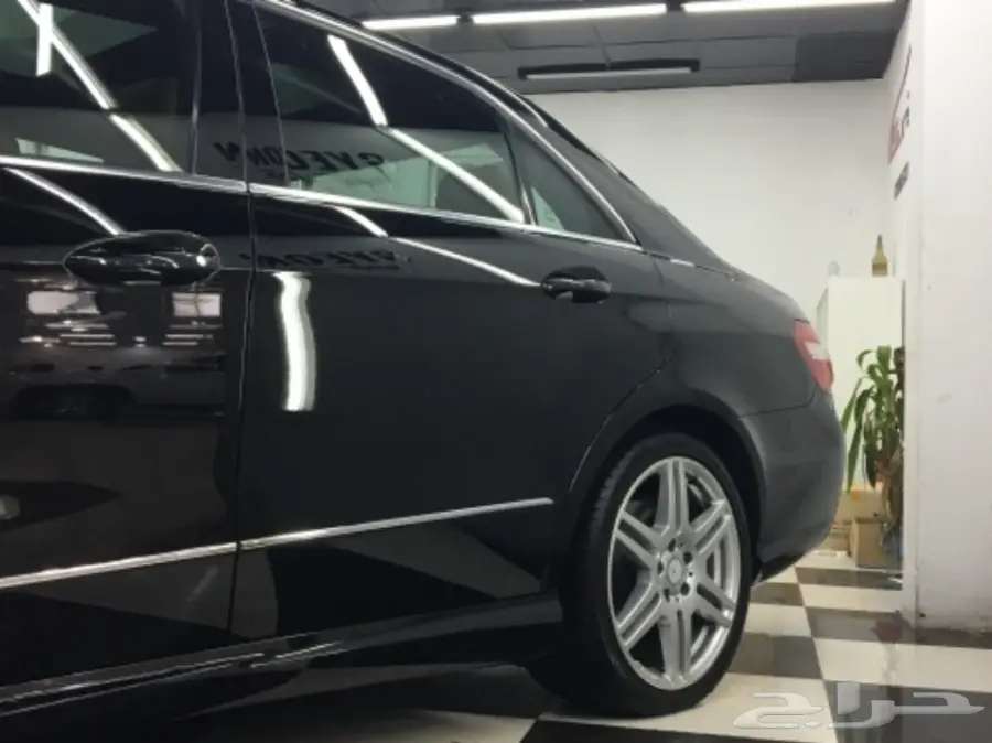 للبيع مرسيدس E300 وآرد قرقآش  (image 8)