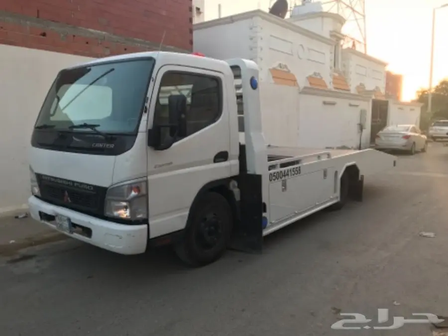 دينا ميتسوبيشي ( سطحه )