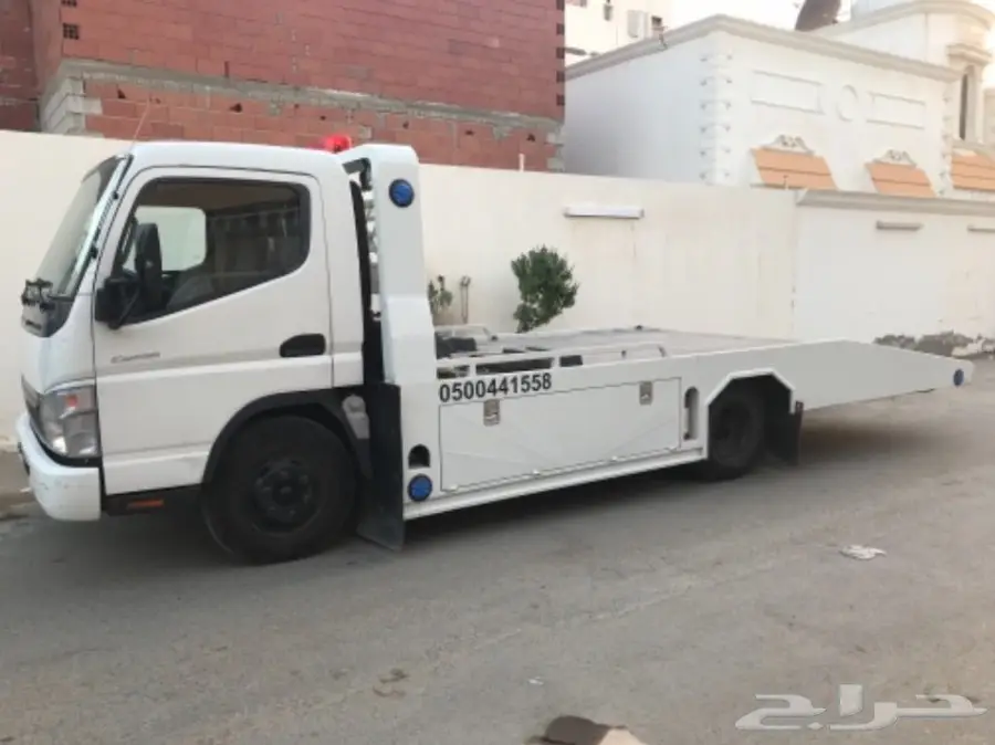 دينا ميتسوبيشي ( سطحه ) (image 2)