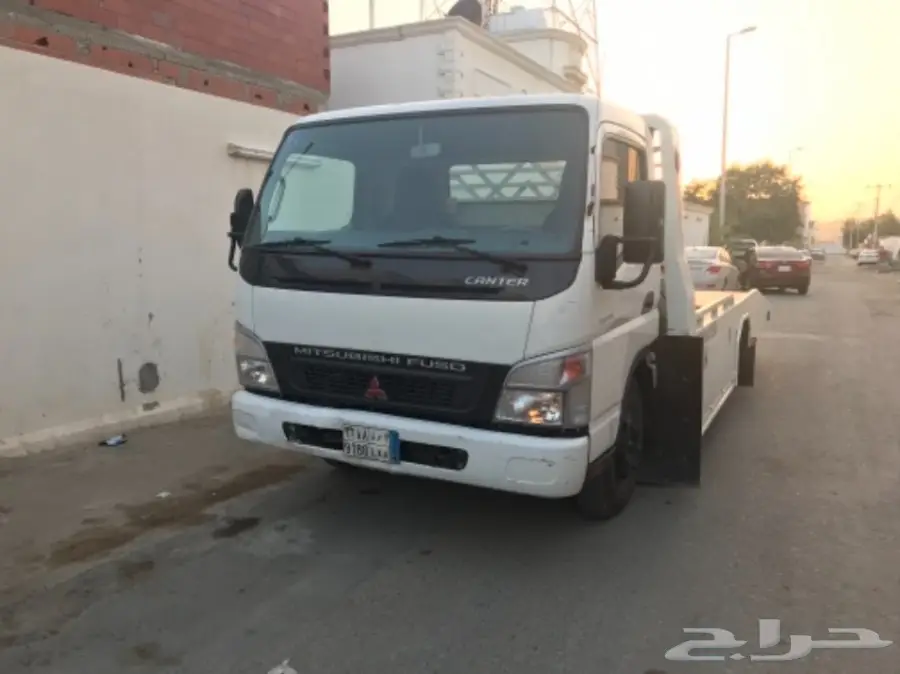 دينا ميتسوبيشي ( سطحه ) (image 4)