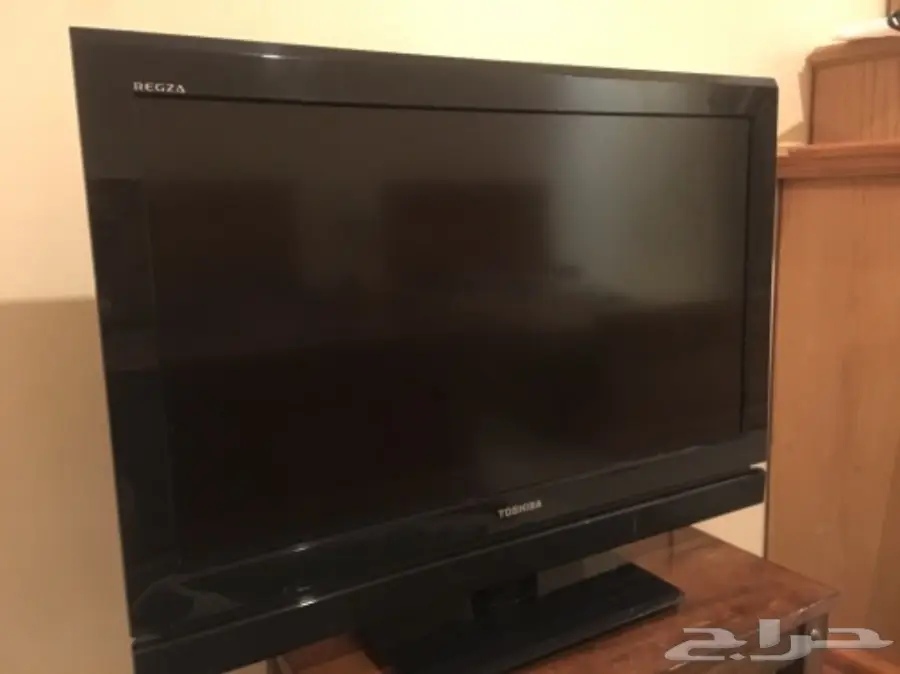 شاشة تلفزيون 