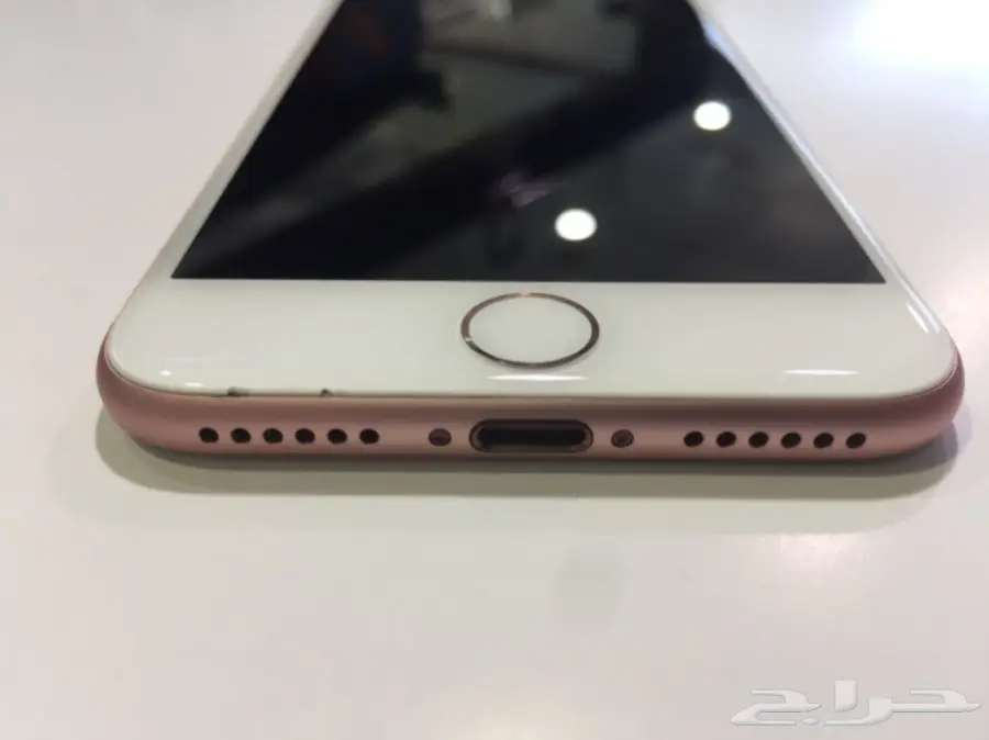 ايفون 7 عادي 256 قيقا روز 