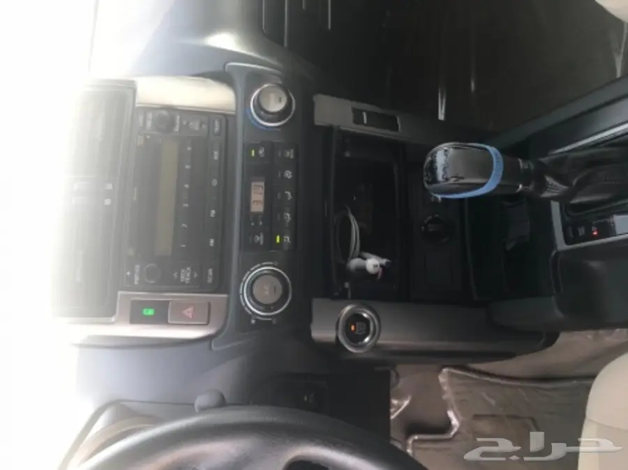 عاجل للبيع برادو 2012 نظيف للمستخدم فقط (image 2)