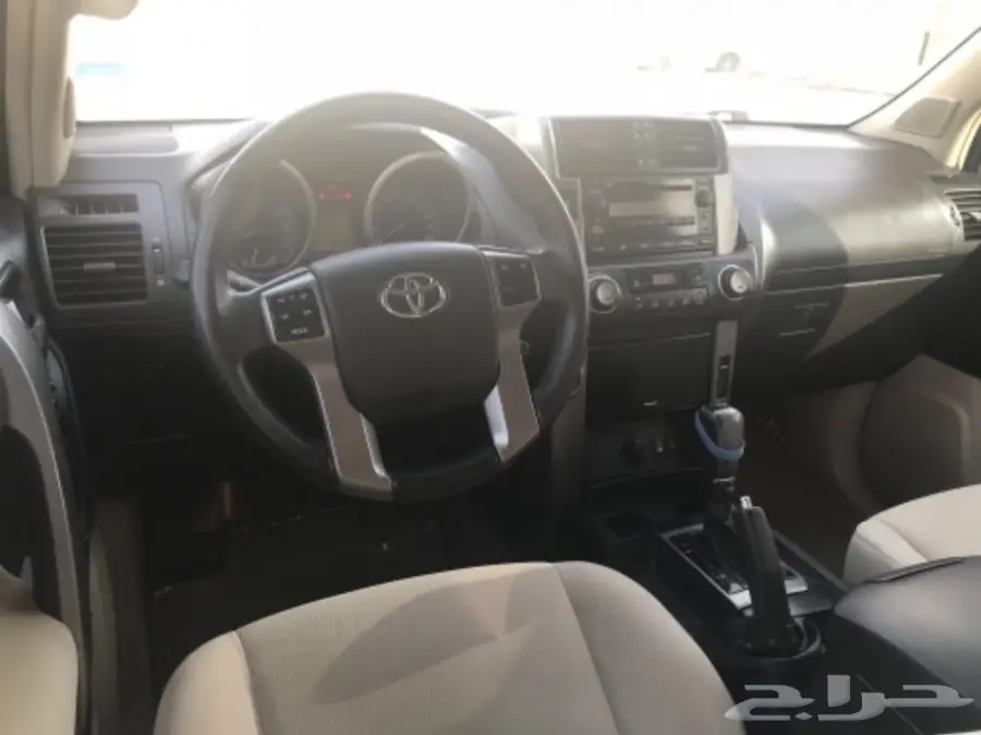 عاجل للبيع برادو 2012 نظيف للمستخدم فقط (image 10)