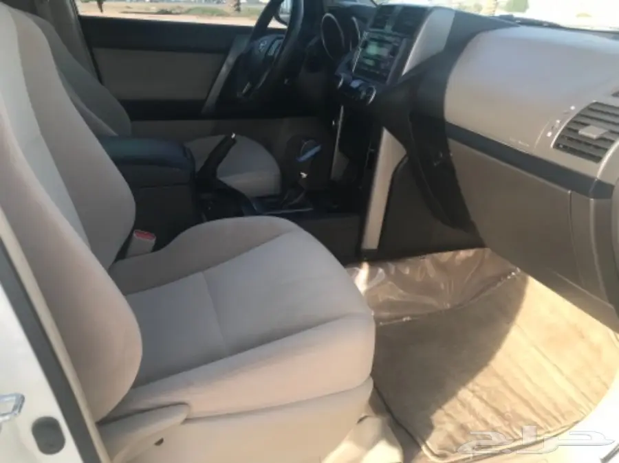 عاجل للبيع برادو 2012 نظيف للمستخدم فقط (image 25)