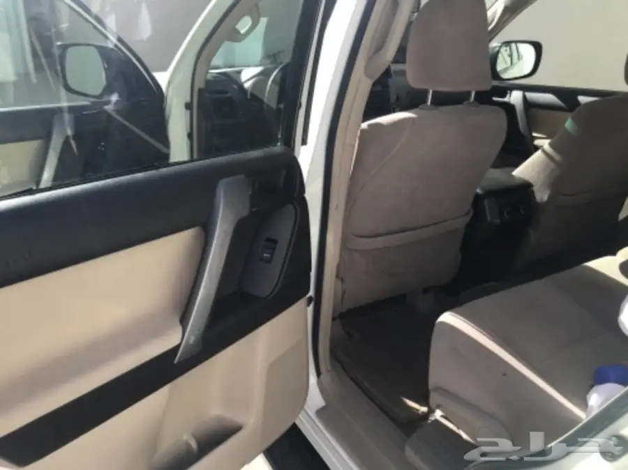 عاجل للبيع برادو 2012 نظيف للمستخدم فقط (image 65)