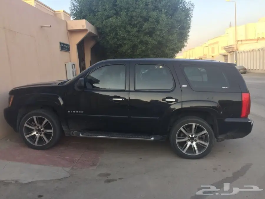 للبيع تاهو 2008 z71 (image 4)