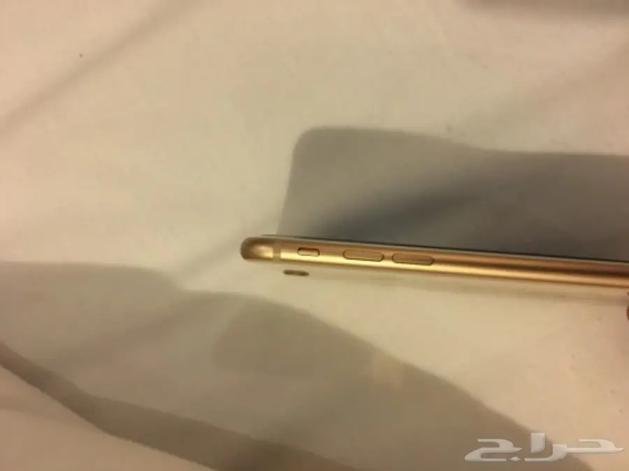 ايفون8. 64g. اللون كما هو موضح (image 1)