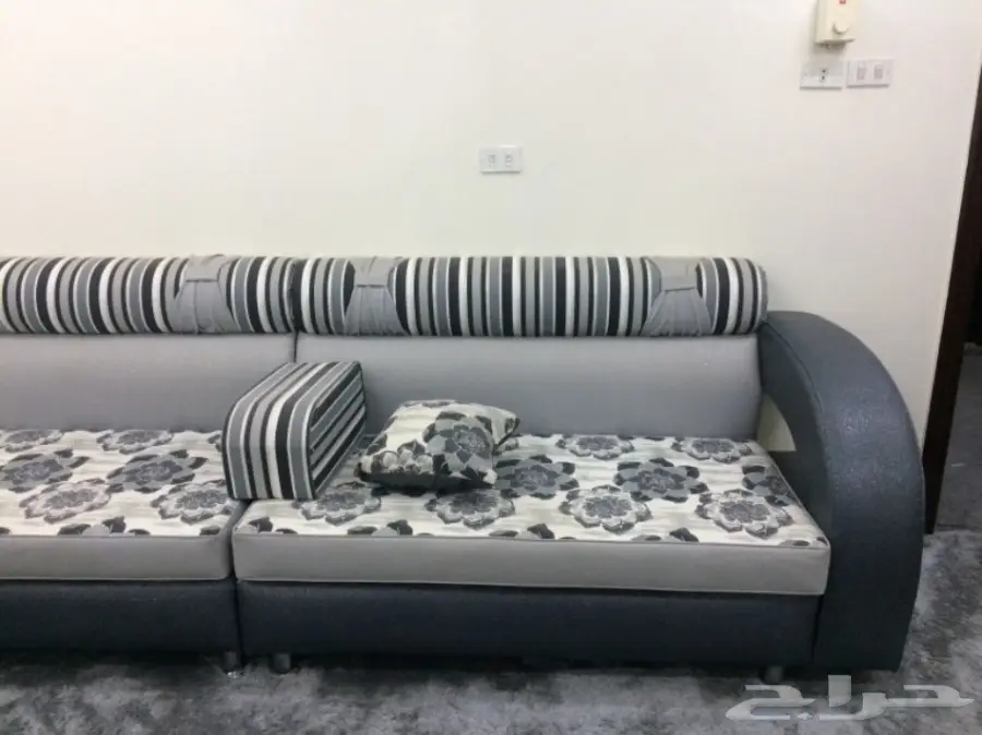 كنب مجلس رجال ونسائي للبيع  (image 3)