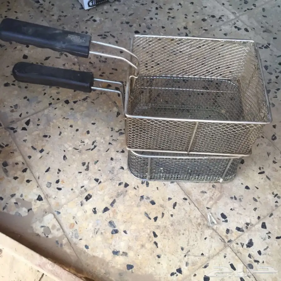 ثلاجات وغازات واله شاورما للبيع  (image 29)