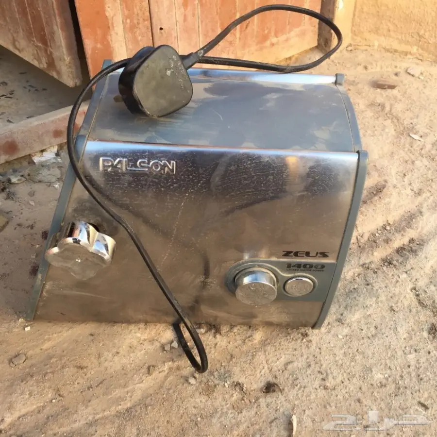 ثلاجات وغازات واله شاورما للبيع  (image 31)