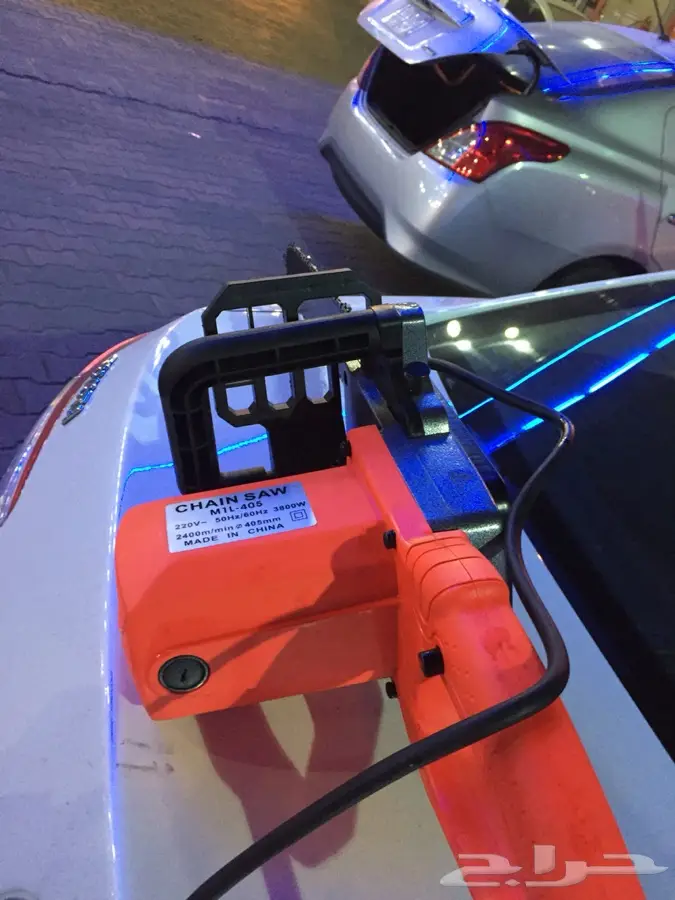 منشار خشب جديد - فرصة لا تُفوّت!