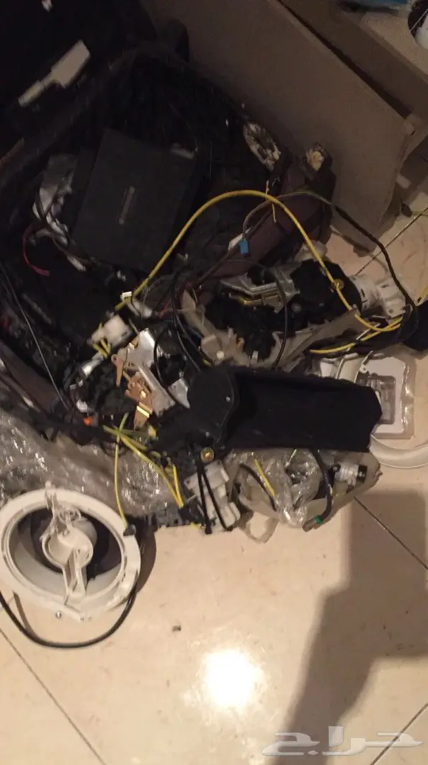 نوفر قطع مرسيدس فياقرا با الضمان  (image 7)