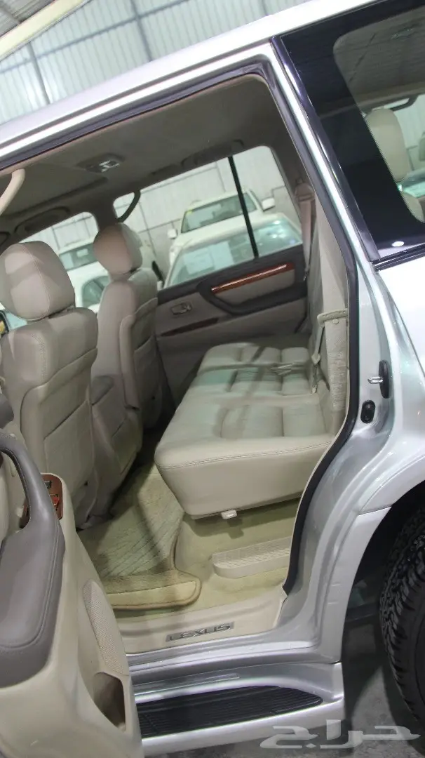 لكزس LX470 2007 - حالة ممتازة (image 10)