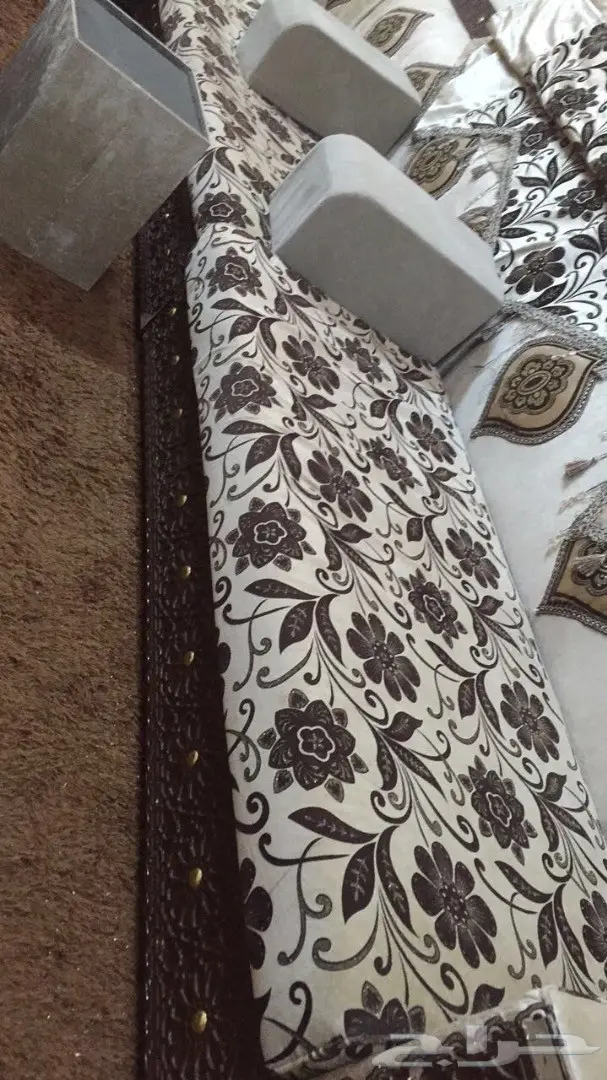 كنب مقاس مقاس4-3شبه جديد (image 2)